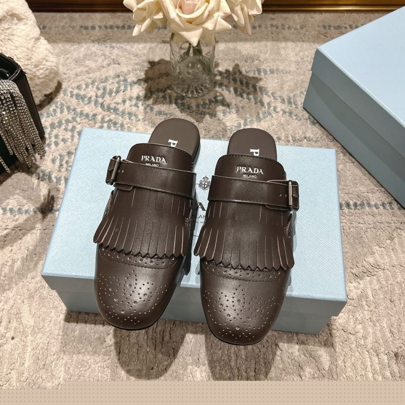 Pra*a slippers